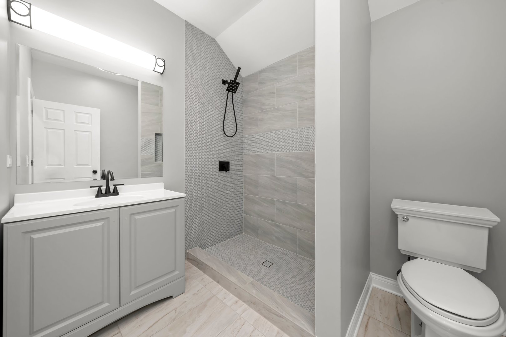 24 East 99th Place Chicago, IL 60628 - Photo 10 of 24