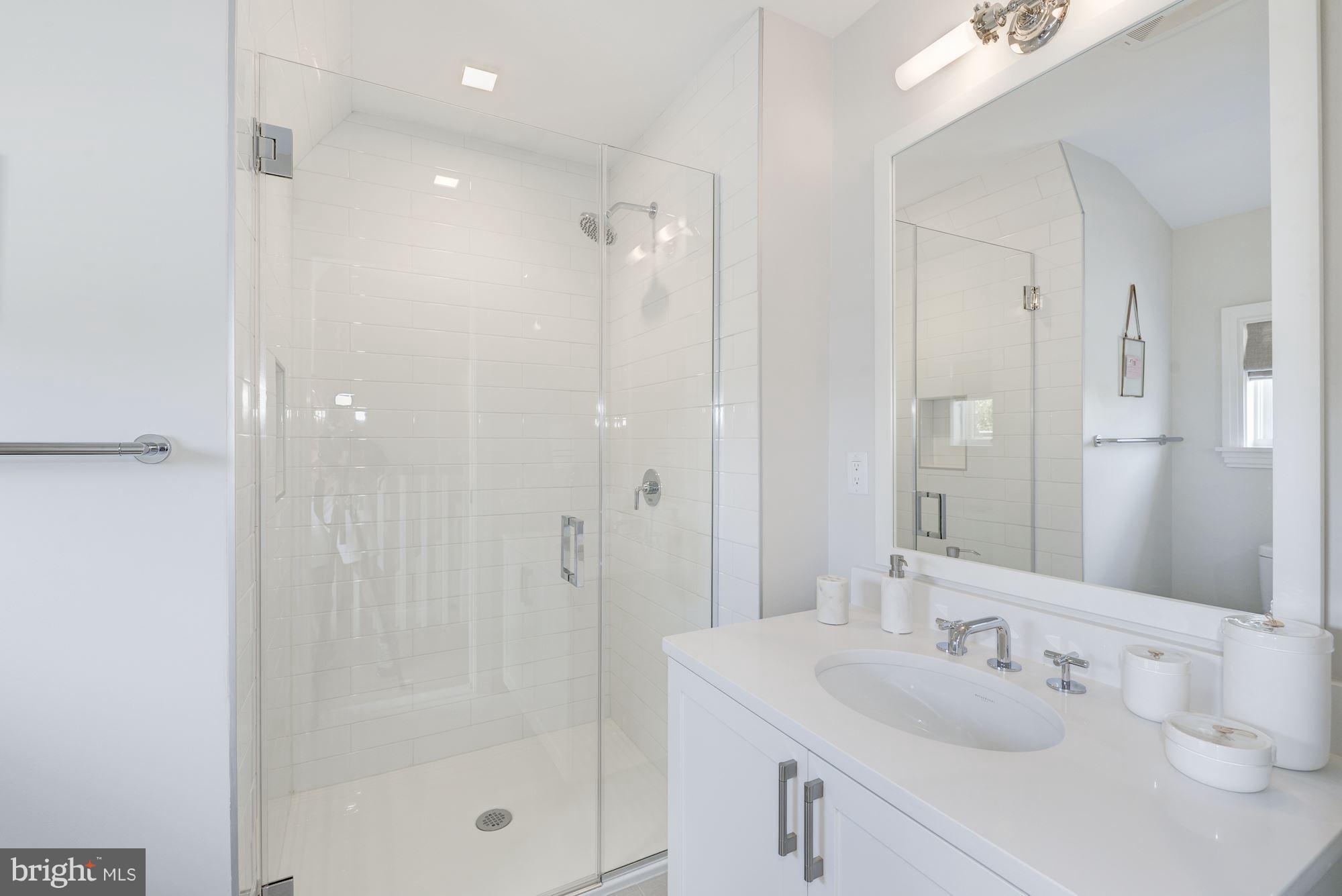 419 Guethler's Way Washington, DC 20003 - Photo 24 of 29 Third Bath. Third Level.