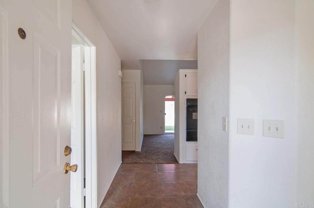 4998 Dulin Road Fallbrook, CA 92028 - Photo 4 of 25