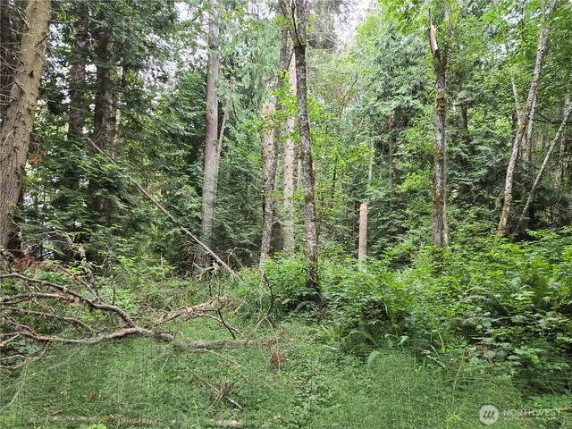 $450,000 | 10307 Northeast Paradise Cv Lane, Kingston, WA 98346