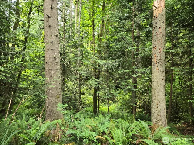 $450,000 | 10307 Northeast Paradise Cv Lane, Kingston, WA 98346