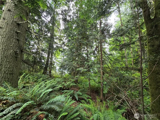 $450,000 | 10307 Northeast Paradise Cv Lane, Kingston, WA 98346