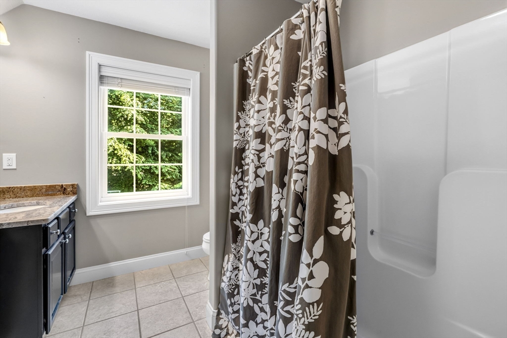 17 Bissonnette Circle Southampton, MA 01073 - Photo 34 of 42
