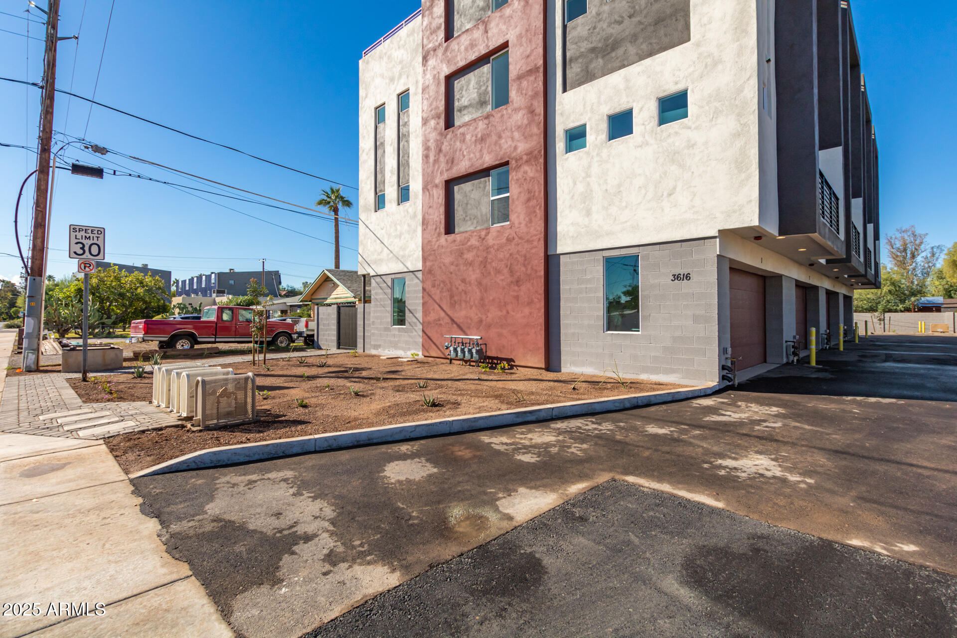 3616 North 12th Street Phoenix, AZ 85014 - Photo 4 of 25 a view of a building with street