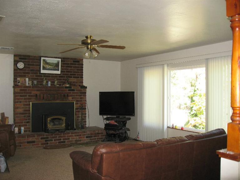 5390 New Hope Road Grants Pass, OR 97527 - Photo 10 of 24 Additional Photo