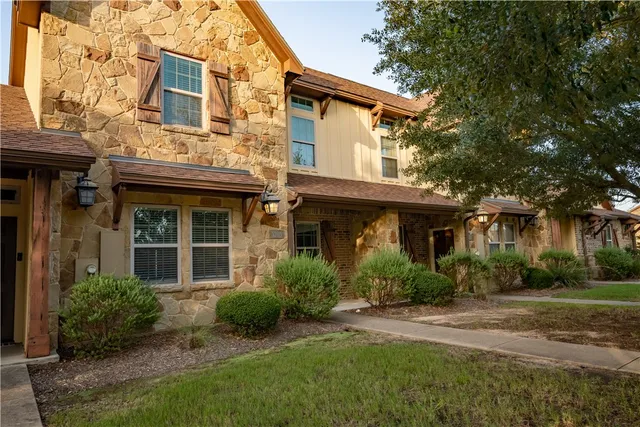 $340,000 | 3205 Cullen Trail, College Station, TX 77845