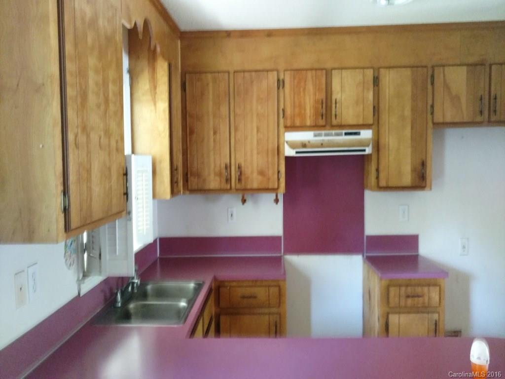 641 Oates Road Gastonia, NC 28052 - Photo 3 of 8 Gallery Image 3