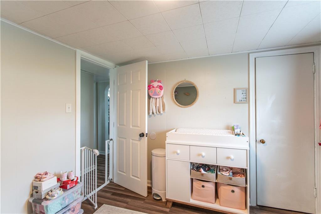 1238 Cascade Road Monaca, PA 15061 - Photo 9 of 25