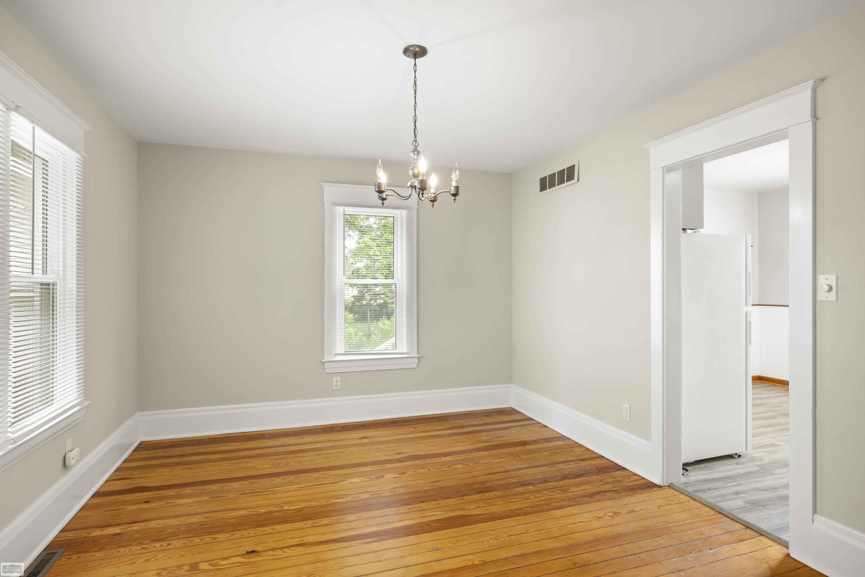 8609 Rattle Run Road Columbus, MI 48063 - Photo 4 of 23
