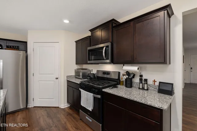 $344,650 | 921 Erica Drive, Talbott, TN 37877