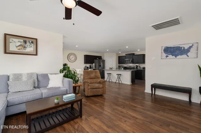 $344,650 | 921 Erica Drive, Talbott, TN 37877