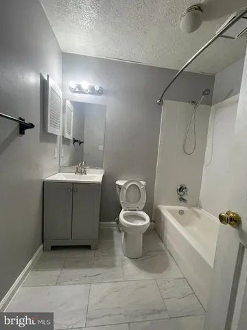 $2,600 | 313 Stafford Mews Lane, Stafford, VA 22556