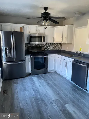 $2,600 | 313 Stafford Mews Lane, Stafford, VA 22556