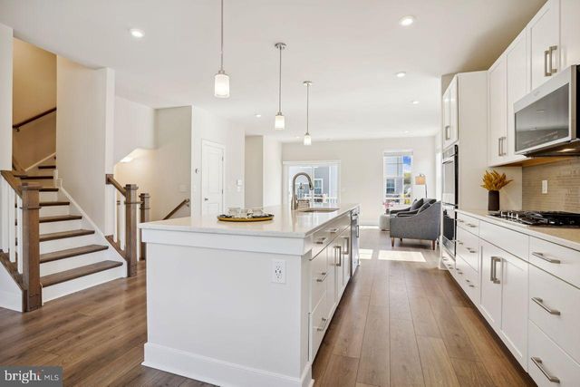 $618,500 | 17663 Falcon Heights Street, Dumfries, VA 22026