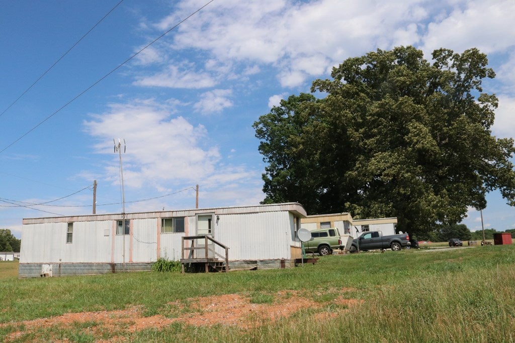 699 Hardtimes Road Farmville, VA 23901 - Photo 14 of 19 Gallery Image 14