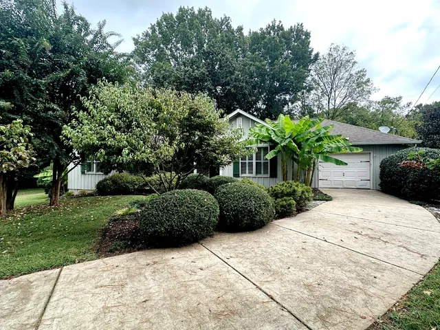 932 Hermitage Ridge, Hermitage, TN 37076