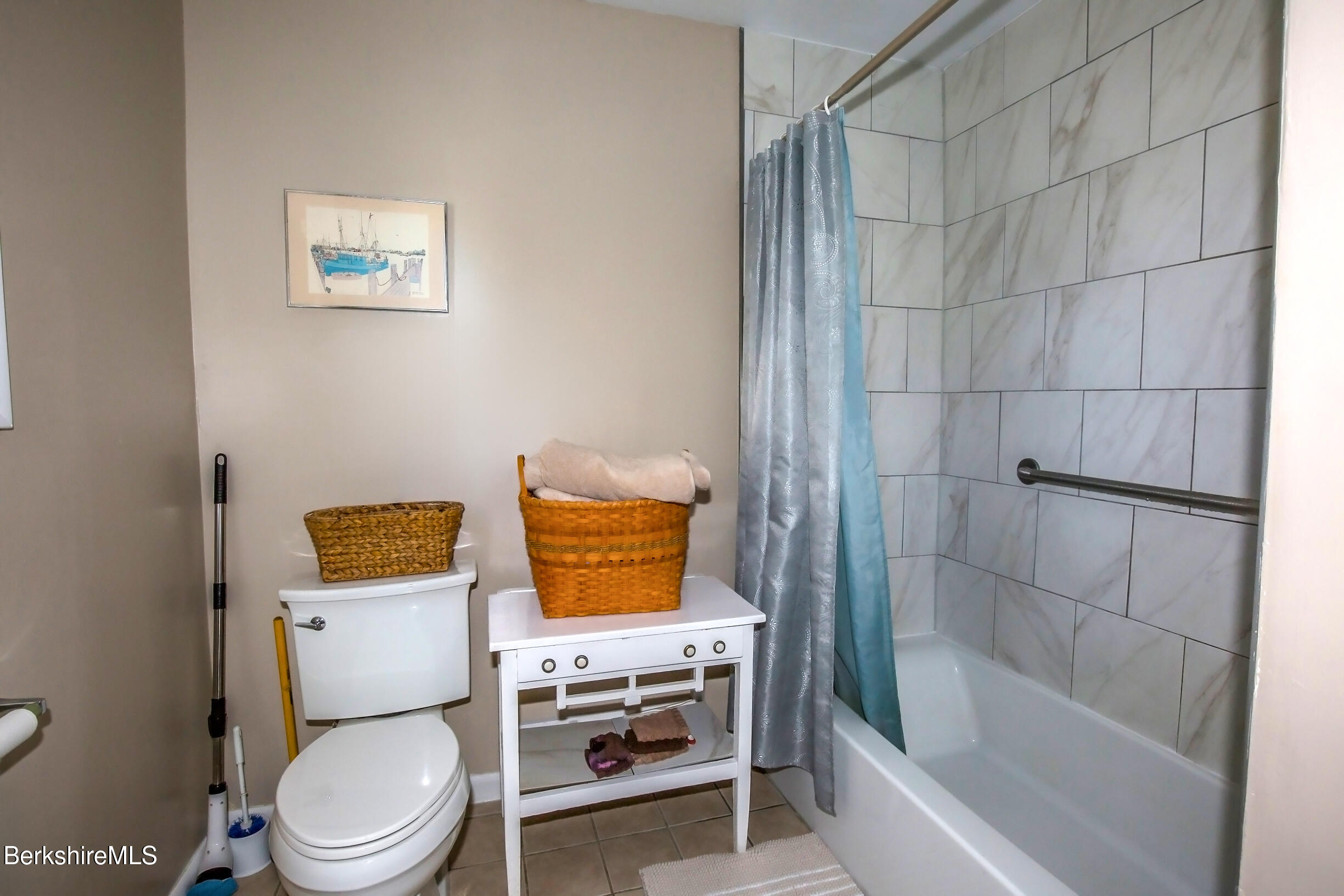 932 Williams Street Pittsfield, MA 01201 - Photo 20 of 41 IMG