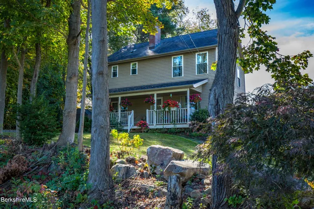 $339,900 | 932 Williams Street, Pittsfield, MA 01201