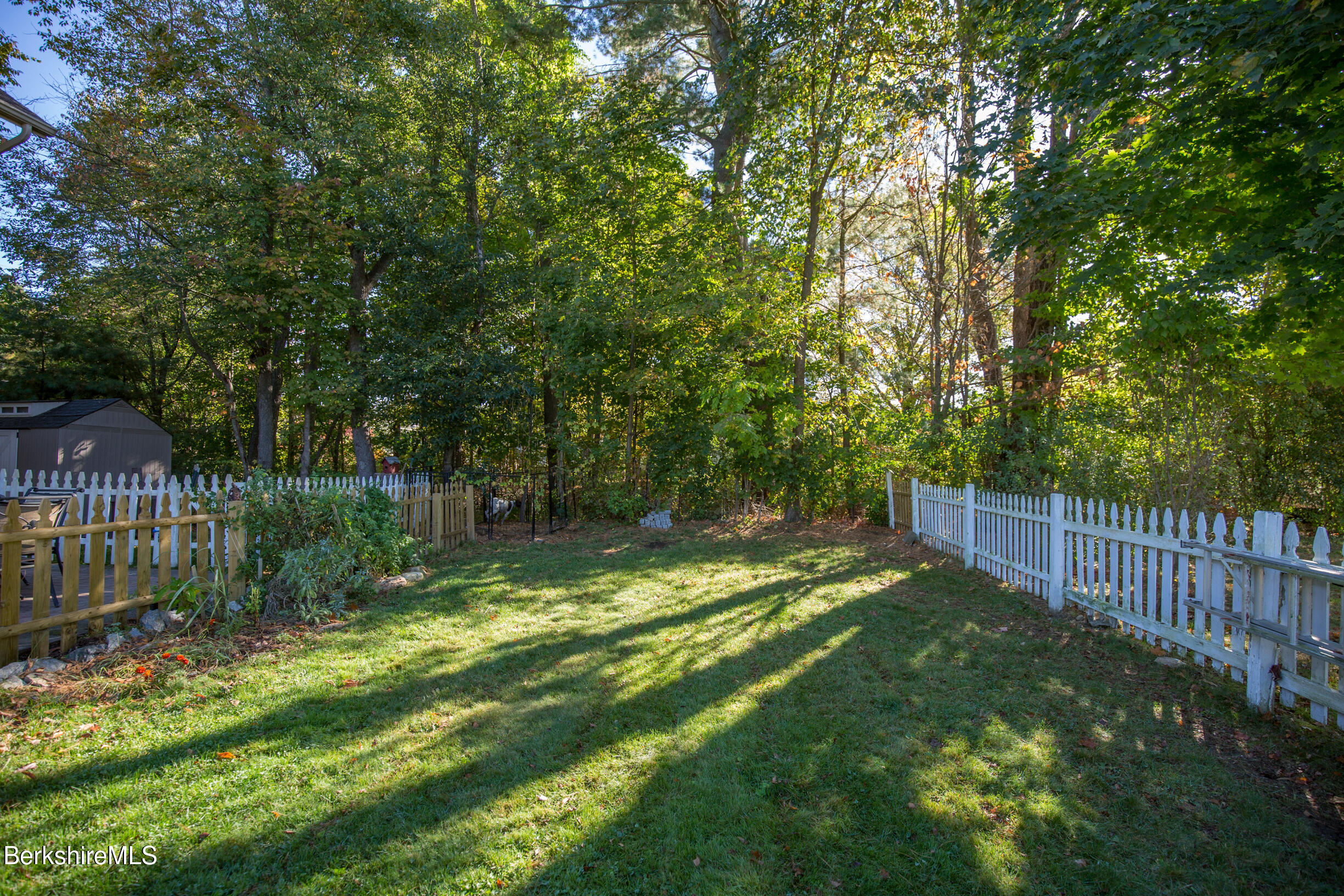 932 Williams Street Pittsfield, MA 01201 - Photo 33 of 41 IMG