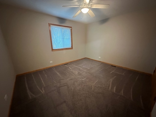 590 Alice Place Elgin, IL 60123 - Photo 18 of 27