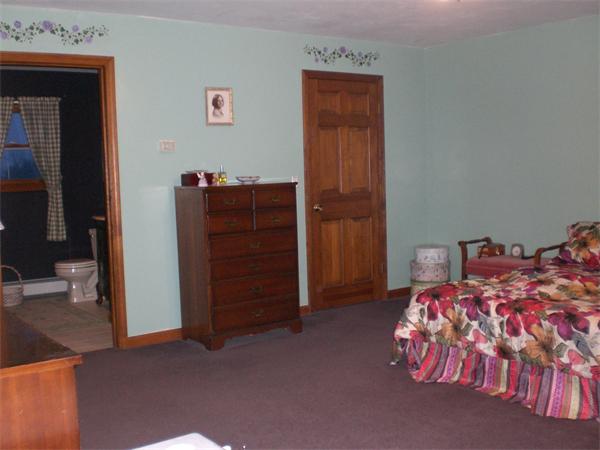 158 Oakham Road North Brookfield, MA 01535 - Photo 18 of 22