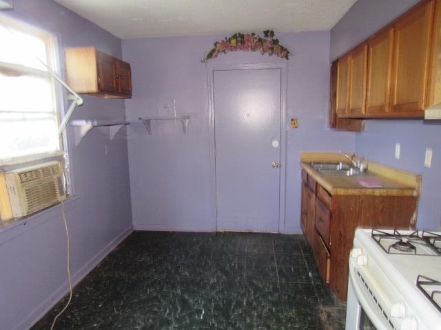 407 Hazelwood Road Memphis, TN 38109 - Photo 9 of 14 Gallery Image 9
