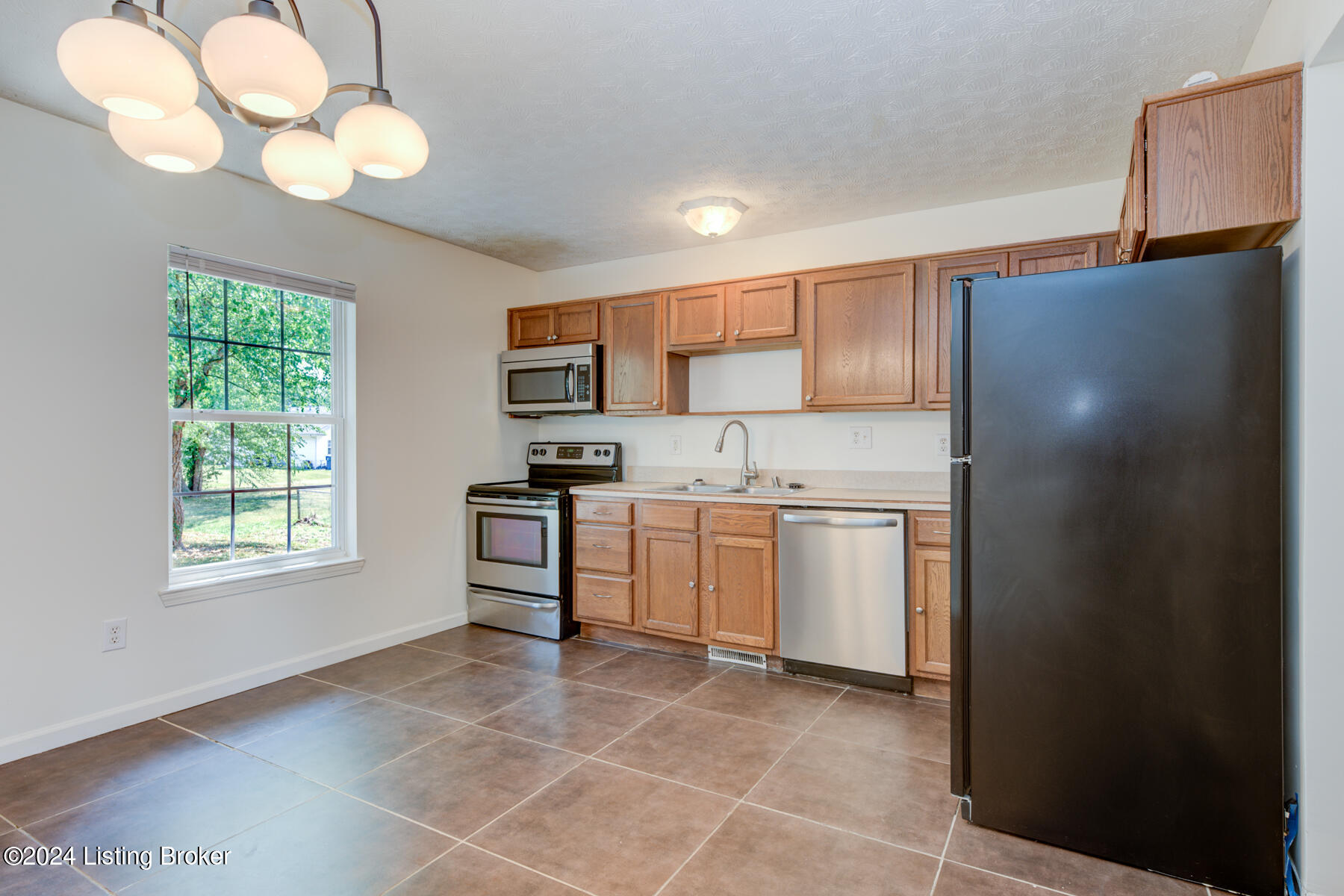 464 West Blue Lick Road Shepherdsville, KY 40165 - Photo 7 of 29 GSP-464 W Blue Lick Rd-7