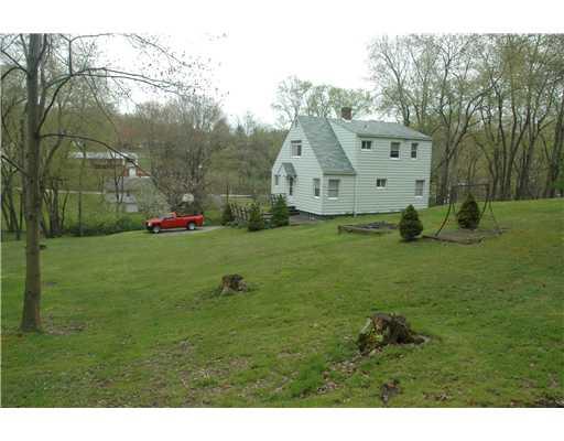 252 Spring Valley Road Jeannette, PA 15644 - Photo 8 of 9 Exterior Back.