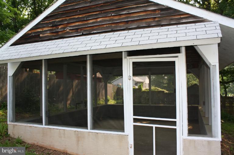 1920 Hilltop Road Pasadena, MD 21122 - Photo 16 of 16 Exterior (General)