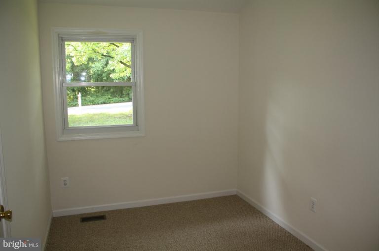 1920 Hilltop Road Pasadena, MD 21122 - Photo 3 of 16 Bedroom