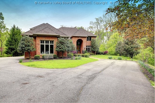 1701 Stonehenge Road Charleston, WV 25314 - Photo 2 of 30 Gallery Image 2