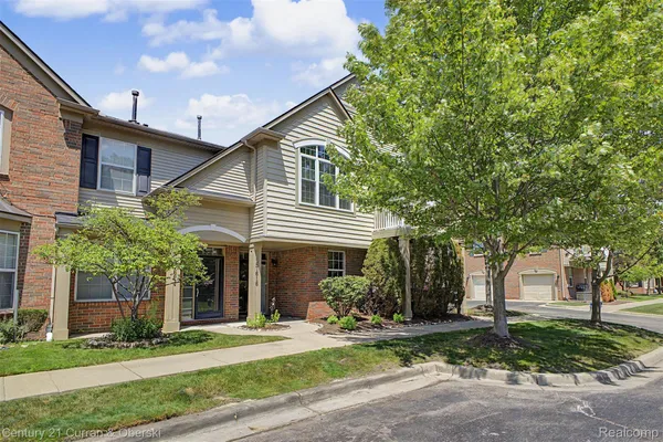 $2,000 | 47616 Pembroke Drive, Canton, MI 48188