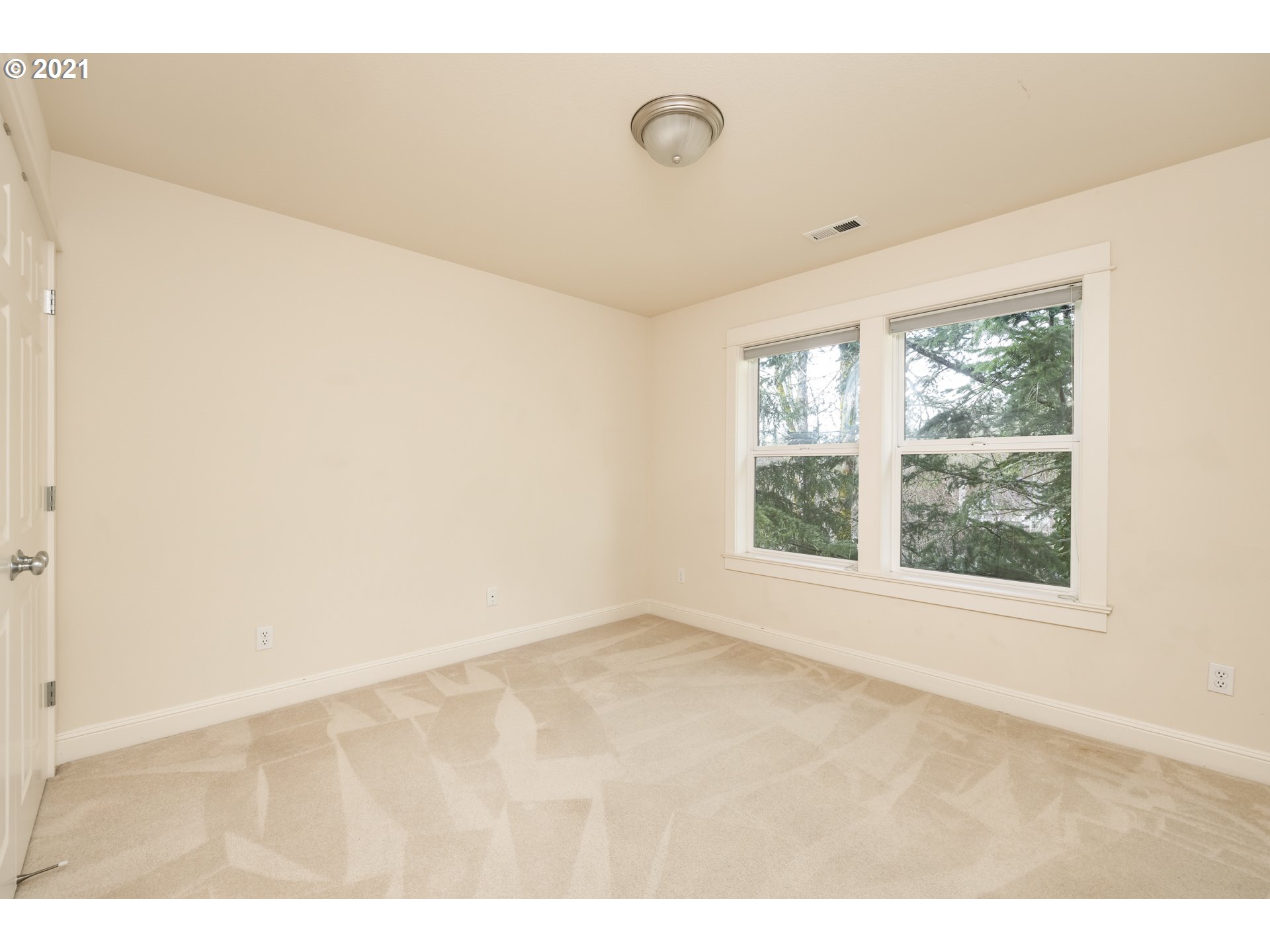 3316 Northwest Spencer Street Portland, OR 97229 - Photo 25 of 31