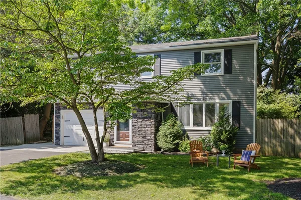 $359,900 | 41 Alberta Drive, Penfield, NY 14526