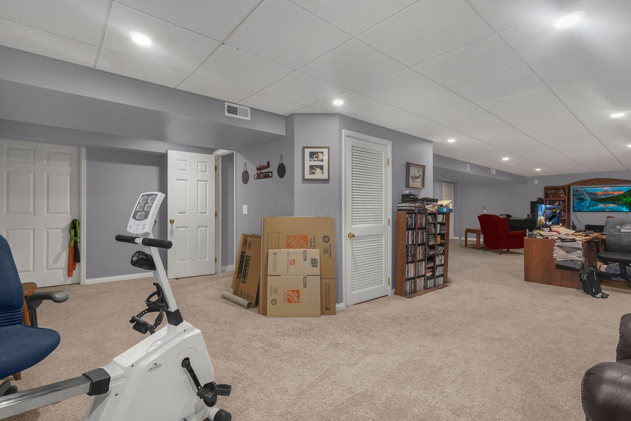 320 Vista Ridge Drive Delaware, OH 43015 - Photo 33 of 40 29-web-or-mls-320-vista-ridge-dr