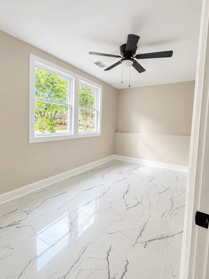 217 North Schmidt Road Bolingbrook, IL 60440 - Photo 8 of 9 Gallery Image 8