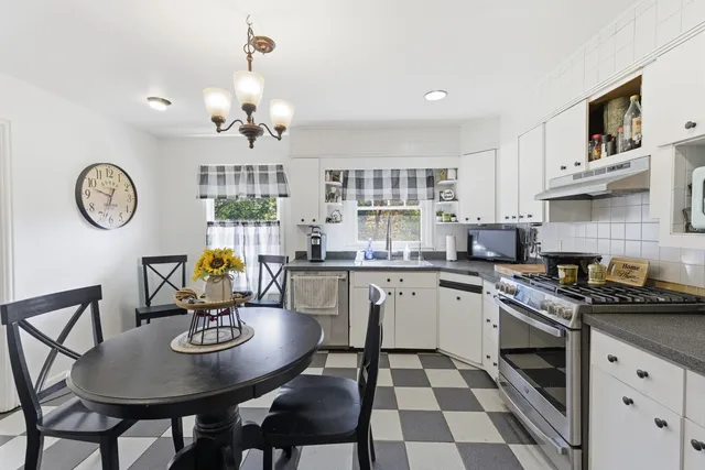 $749,000 | 78 Trinity Pass, Stamford, CT 06903