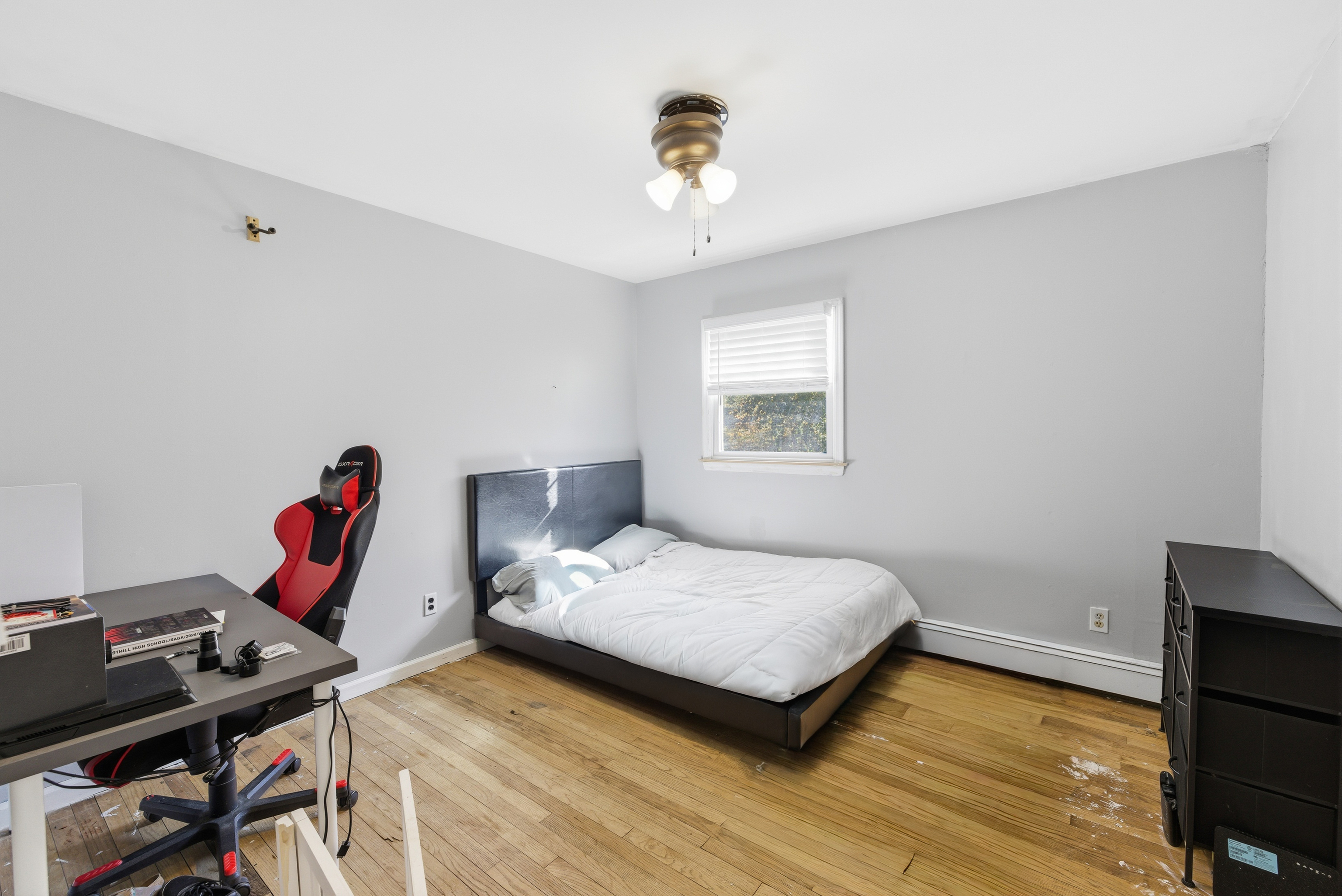 78 Trinity Pass Stamford, CT 06903 - Photo 6 of 20 a bedroom with a bed and a window