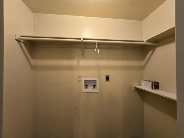 $239,500 | 807 South 3rd Street, Clinton, MO 64735