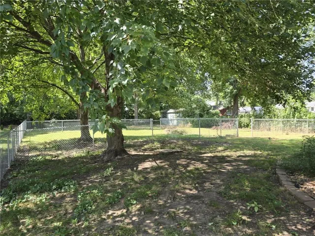 $239,500 | 807 South 3rd Street, Clinton, MO 64735