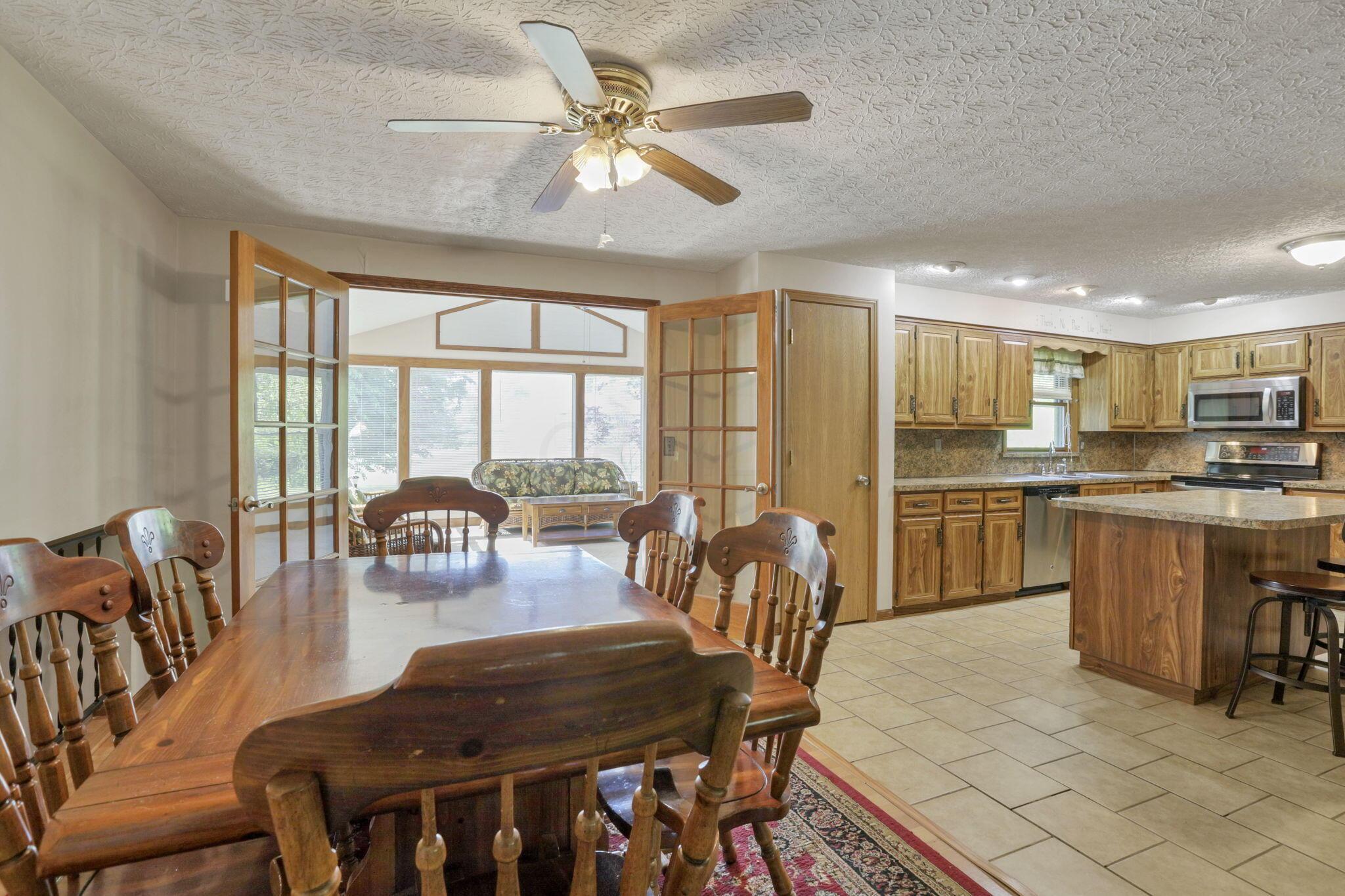 5223 Hayes Road Groveport, OH 43125 - Photo 11 of 45 13-web-or-mls-IMG_2680