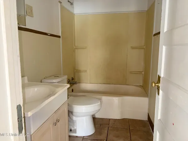 $29,500 | 1015 Church Street, Columbia, MS 39429