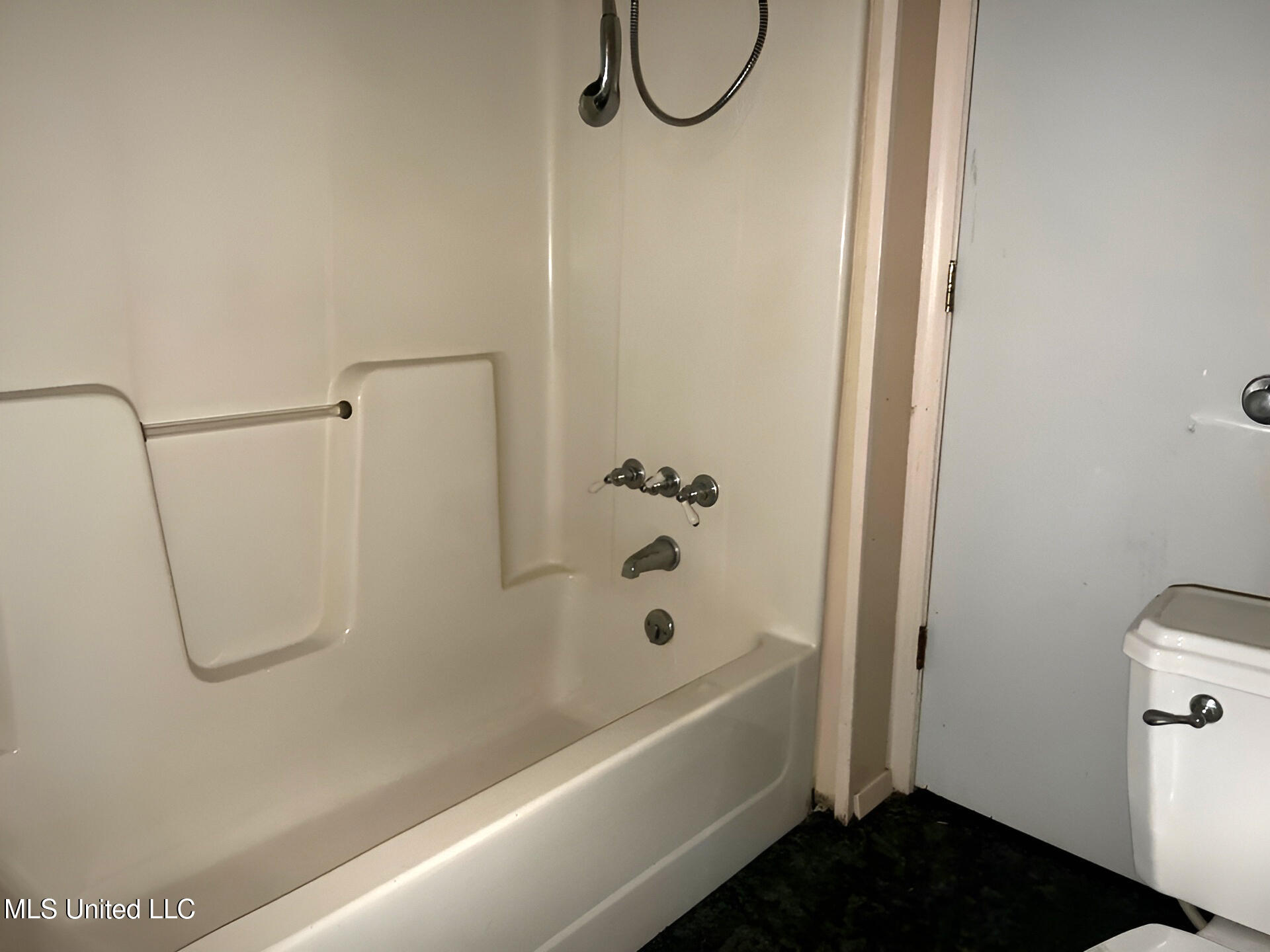 1015 Church Street Columbia, MS 39429 - Photo 13 of 17 Picture51