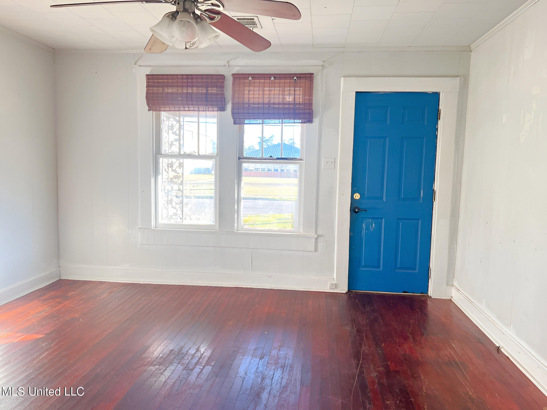 1015 Church Street Columbia, MS 39429 - Photo 4 of 17 Picture47