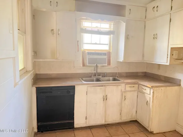 $29,500 | 1015 Church Street, Columbia, MS 39429