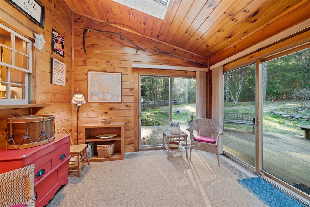 95 Wapping Road Kingston, MA 02364 - Photo 8 of 42 a building outdoor space with seating space