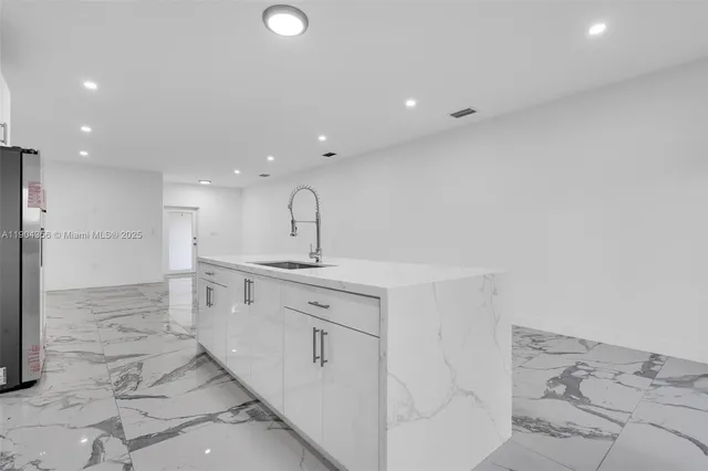 $3,300 | 11870 Southwest 220th Street, Unit B, Miami, FL 33170