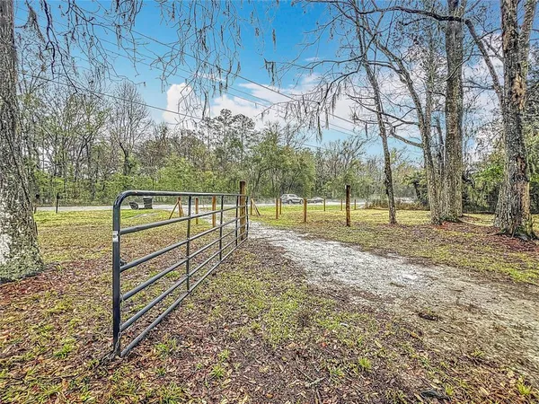 $199,000 | 13026 Southwest Williston Road, Micanopy, FL 32667