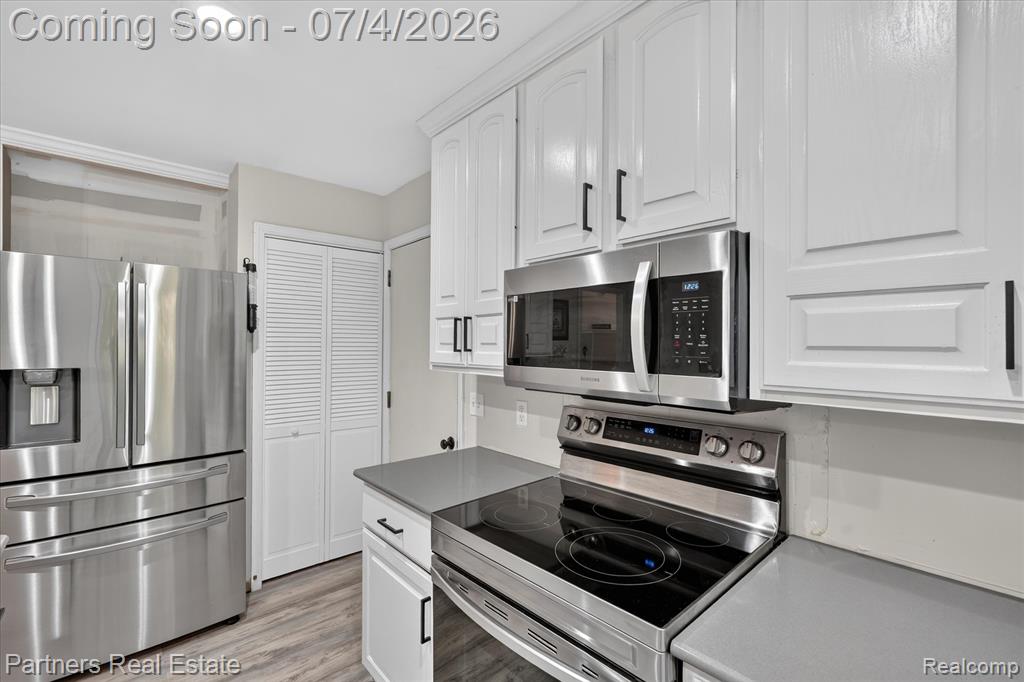 2500 Hubert Road Brighton, MI 48114 - Photo 16 of 53