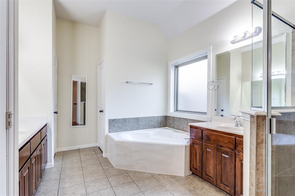 8312 Teja Trail Benbrook, TX 76126 - Photo 16 of 25 Master Bathroom